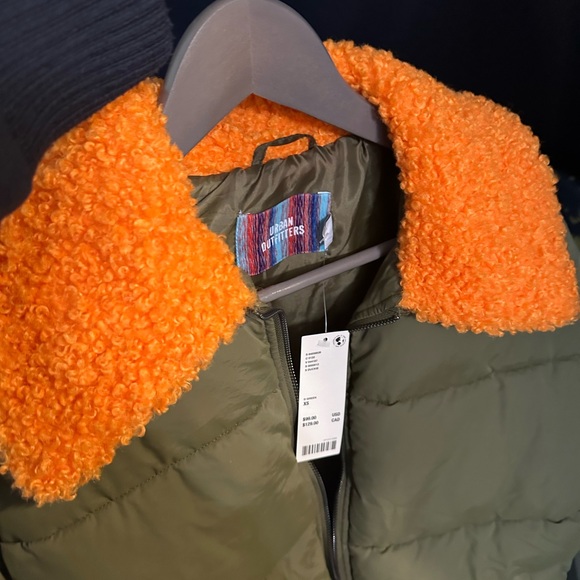 Vintagee Urban outfitters puffer jacket OVERSIZE XS NWT - Picture 4 of 9